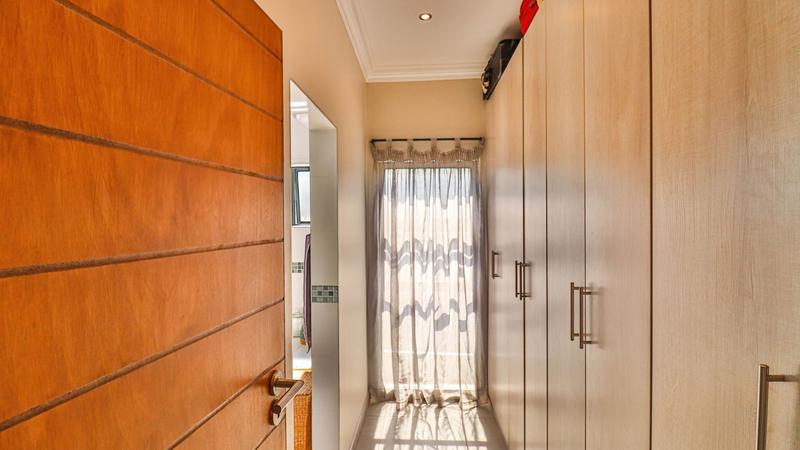 To Let 3 Bedroom Property for Rent in Midstream Ridge Gauteng