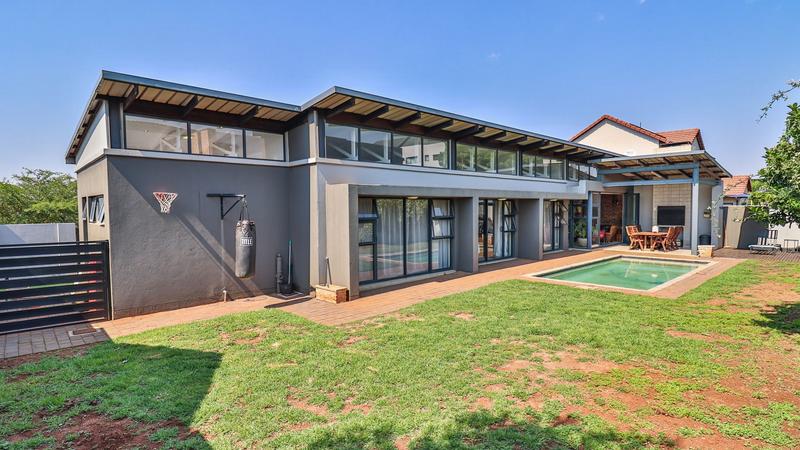 To Let 3 Bedroom Property for Rent in Midstream Ridge Gauteng