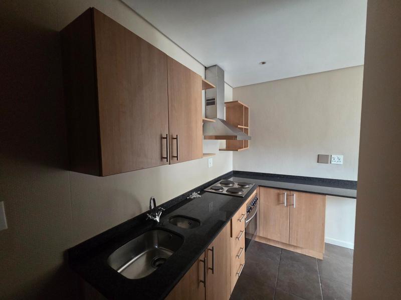 To Let 1 Bedroom Property for Rent in Marshalltown Gauteng