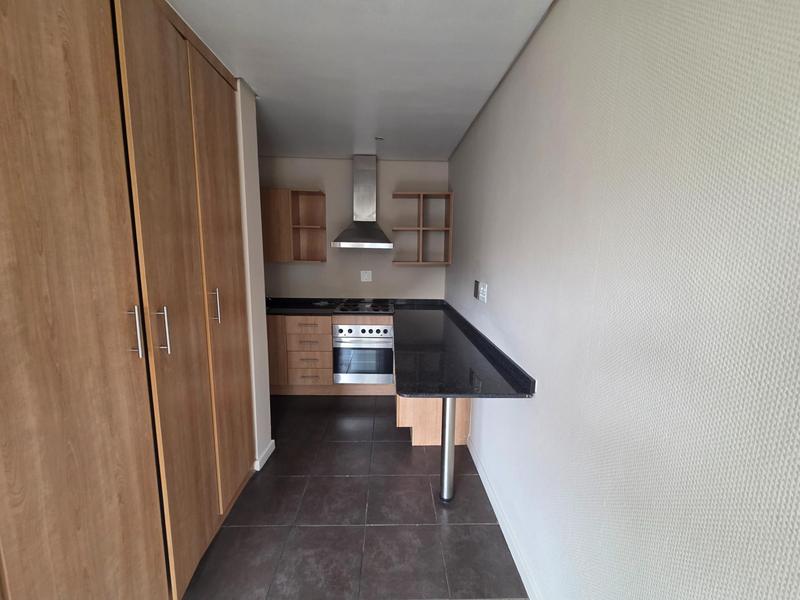 To Let 1 Bedroom Property for Rent in Marshalltown Gauteng