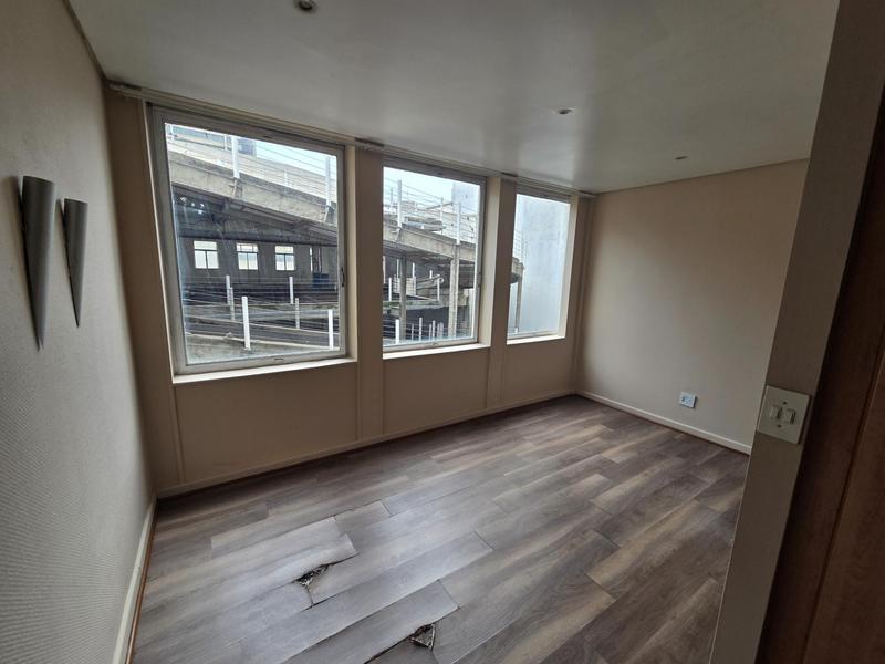 To Let 1 Bedroom Property for Rent in Marshalltown Gauteng