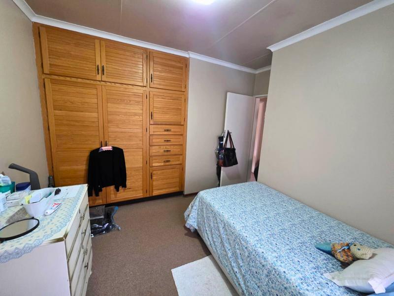 2 Bedroom Property for Sale in Terenure Gauteng