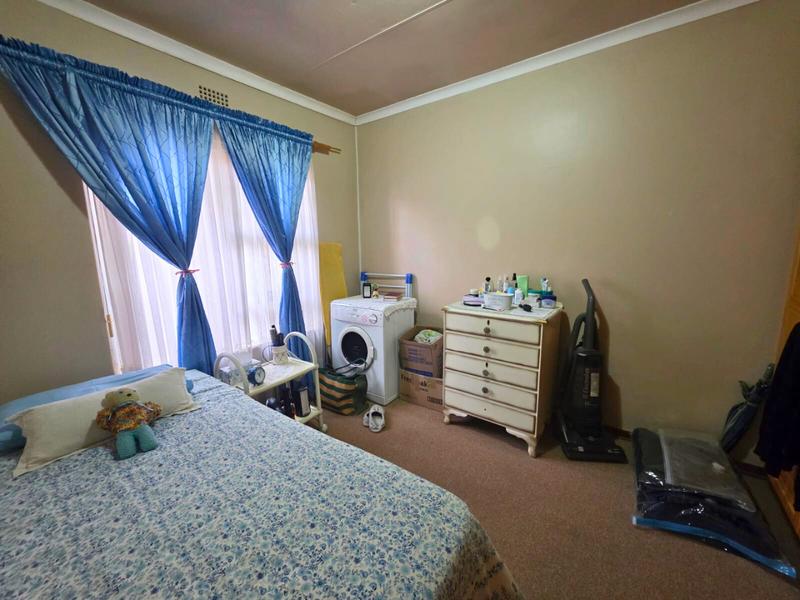 2 Bedroom Property for Sale in Terenure Gauteng