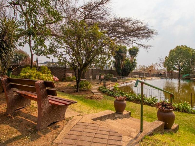 2 Bedroom Property for Sale in Terenure Gauteng