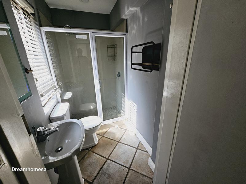 To Let 4 Bedroom Property for Rent in Morningside Gauteng