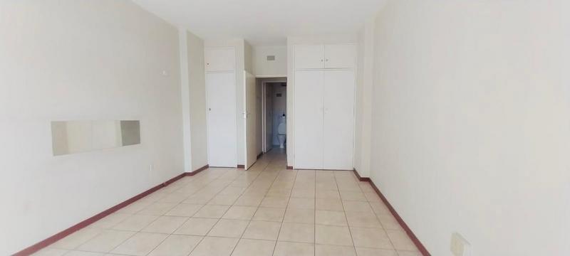 To Let 1 Bedroom Property for Rent in Kew Gauteng