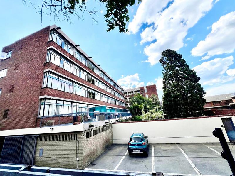 To Let 1 Bedroom Property for Rent in Kew Gauteng