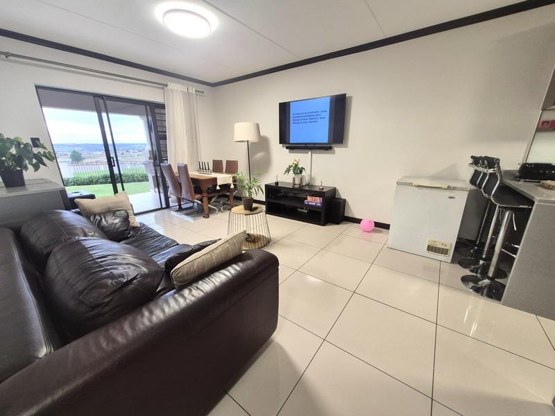 To Let 2 Bedroom Property for Rent in Blue Hills Gauteng