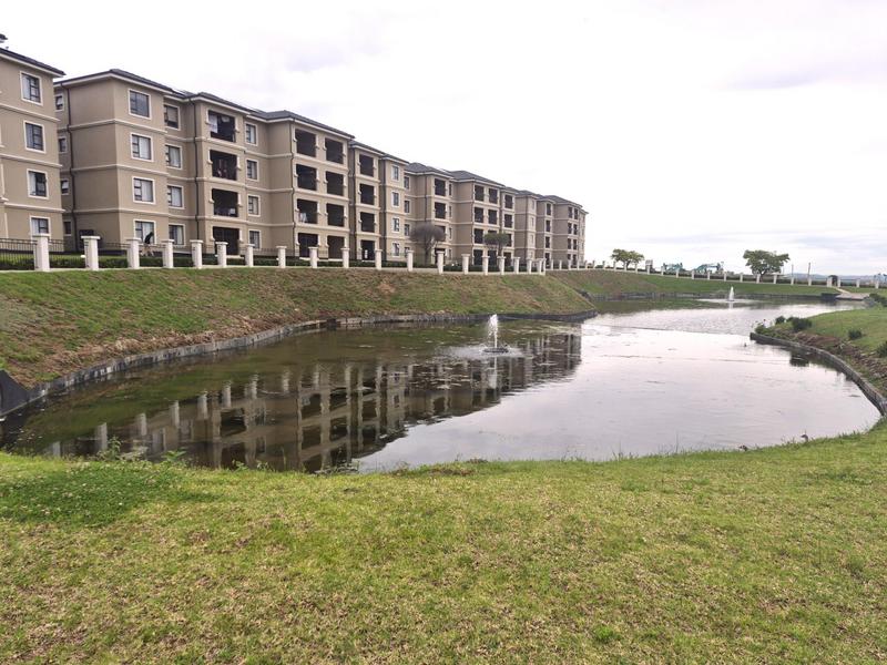 To Let 2 Bedroom Property for Rent in Blue Hills Gauteng