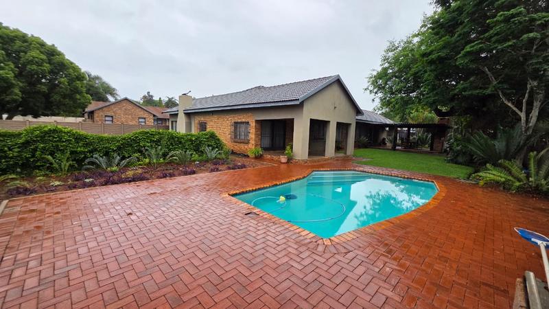 3 Bedroom Property for Sale in Doornpoort Gauteng
