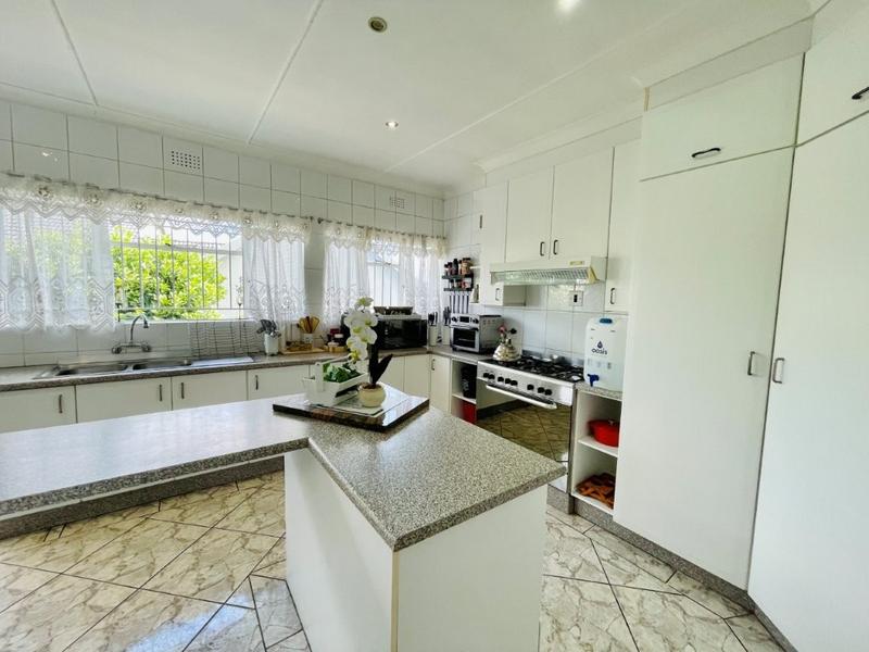 4 Bedroom Property for Sale in Randhart Gauteng