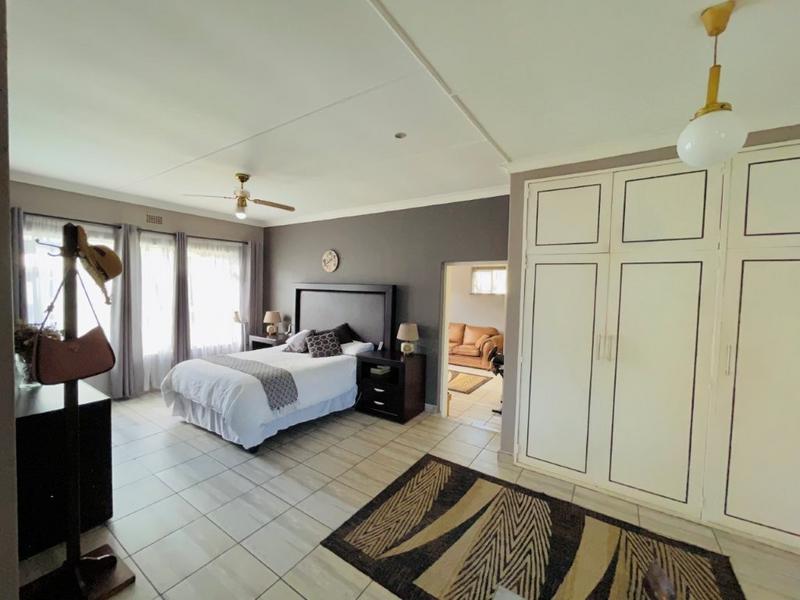 4 Bedroom Property for Sale in Randhart Gauteng