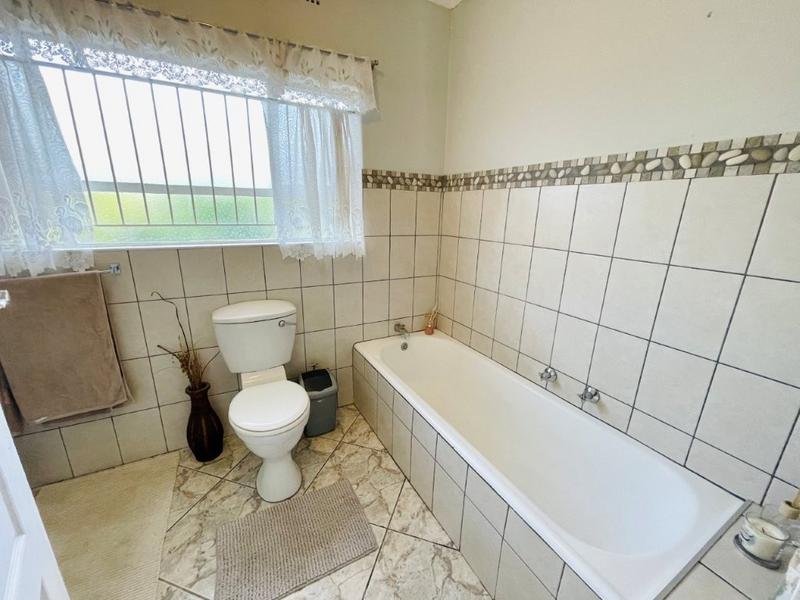 4 Bedroom Property for Sale in Randhart Gauteng