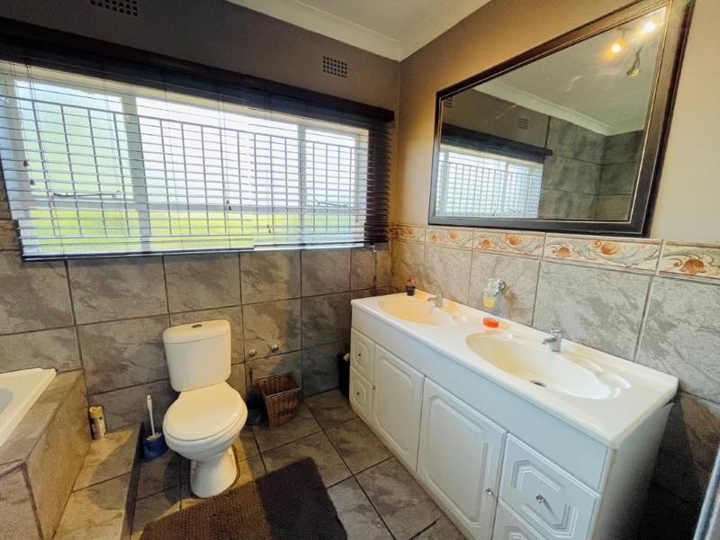 4 Bedroom Property for Sale in Randhart Gauteng