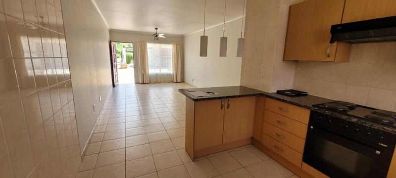 2 Bedroom Property for Sale in Mulbarton Gauteng