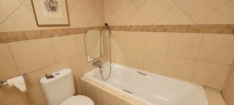 2 Bedroom Property for Sale in Mulbarton Gauteng