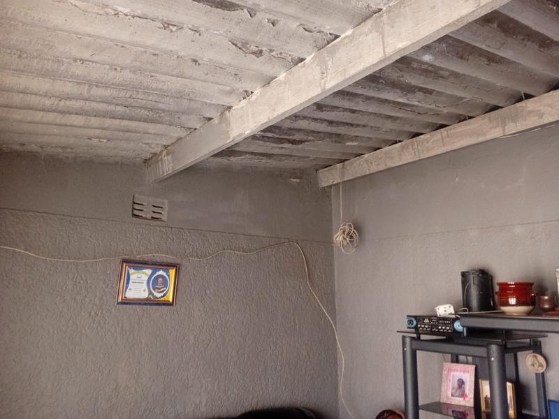 2 Bedroom Property for Sale in Tsakane Gauteng