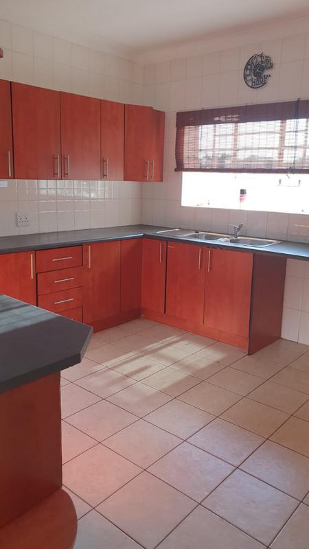 To Let 3 Bedroom Property for Rent in Primrose Gauteng