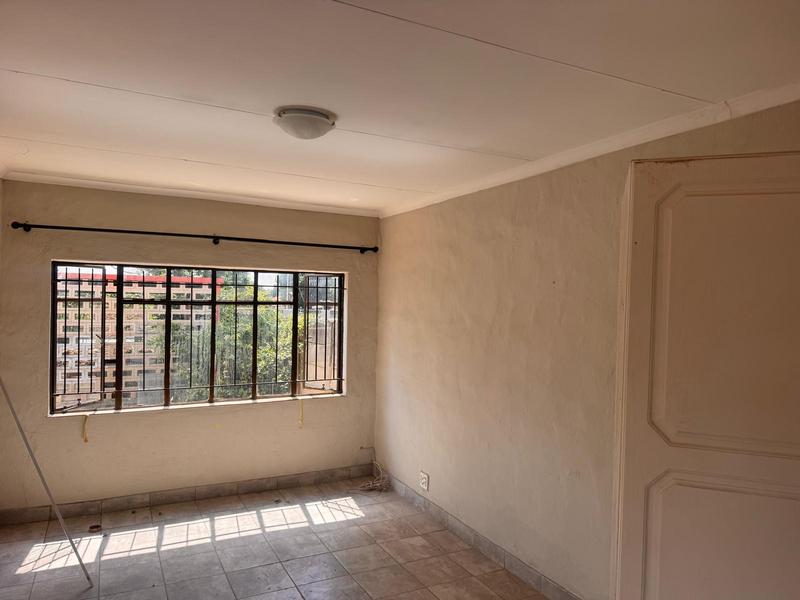 To Let 1 Bedroom Property for Rent in Wychwood Gauteng