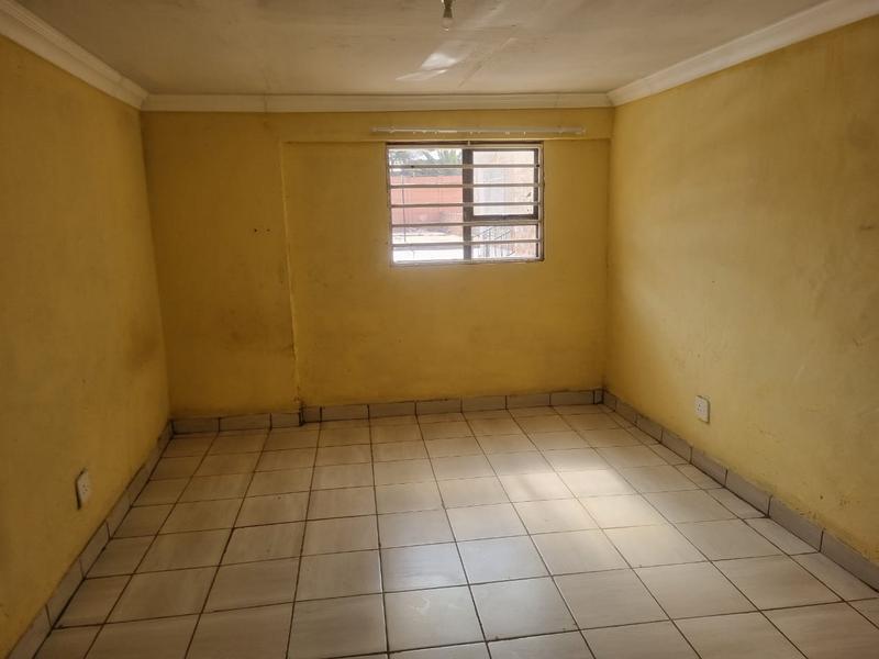 To Let 1 Bedroom Property for Rent in Primrose East Gauteng