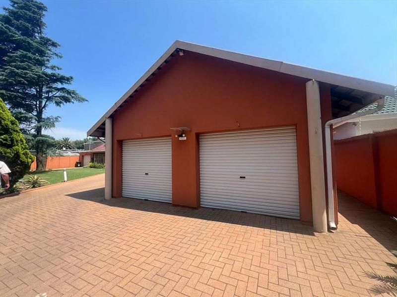 4 Bedroom Property for Sale in Beyers Park Gauteng
