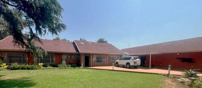 4 Bedroom Property for Sale in Beyers Park Gauteng