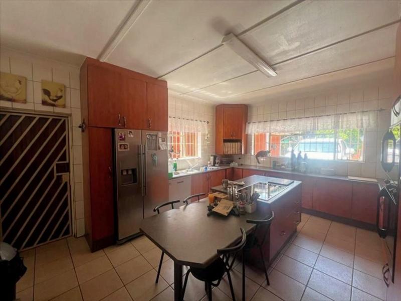 4 Bedroom Property for Sale in Beyers Park Gauteng