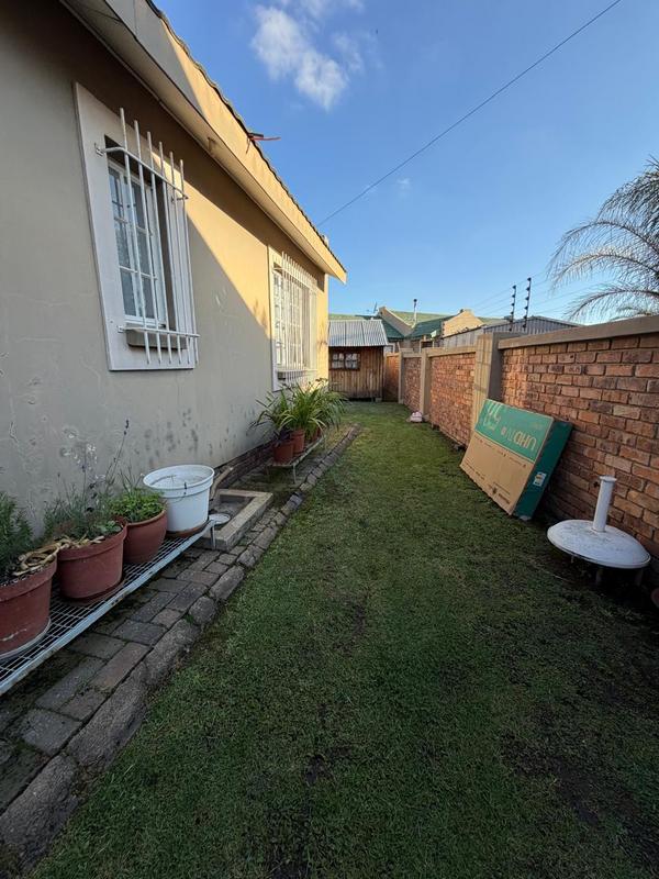 To Let 3 Bedroom Property for Rent in Dalpark Ext 1 Gauteng