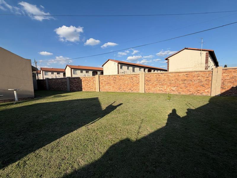To Let 3 Bedroom Property for Rent in Dalpark Ext 1 Gauteng