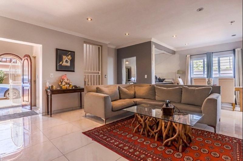 To Let 3 Bedroom Property for Rent in Pineslopes Gauteng