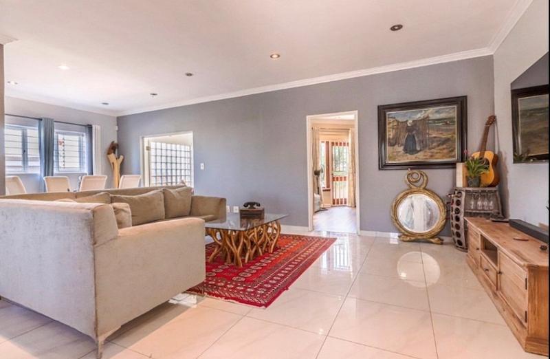 To Let 3 Bedroom Property for Rent in Pineslopes Gauteng