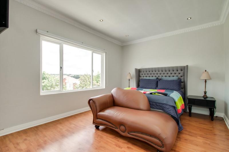 To Let 4 Bedroom Property for Rent in Dainfern Golf Estate Gauteng