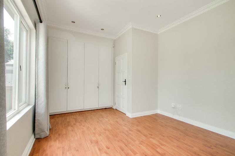 To Let 4 Bedroom Property for Rent in Dainfern Golf Estate Gauteng