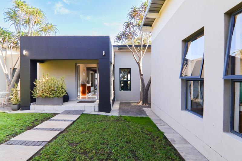 3 Bedroom Property for Sale in Copperleaf Estate Gauteng