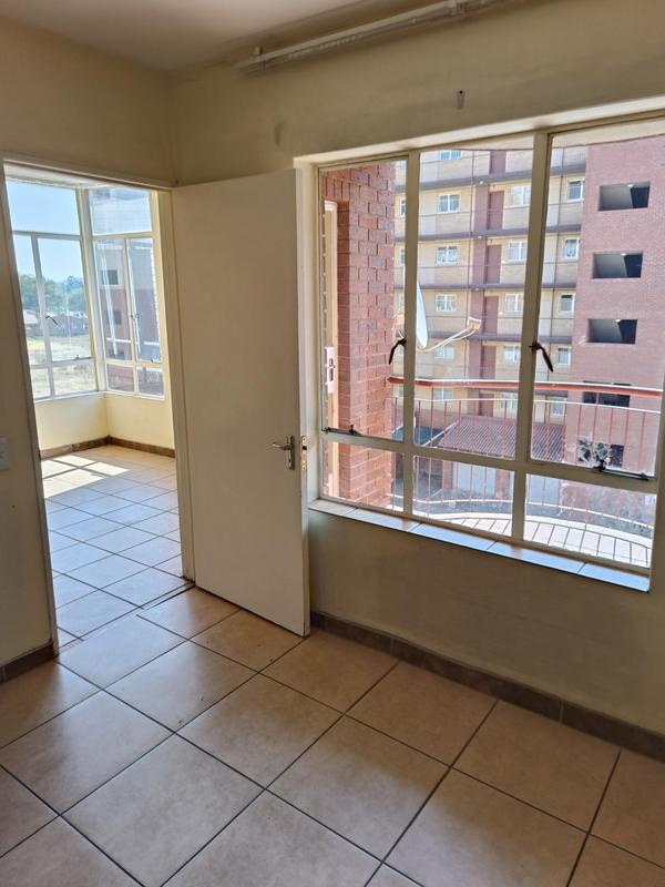 To Let 2 Bedroom Property for Rent in Die Wilgers Gauteng