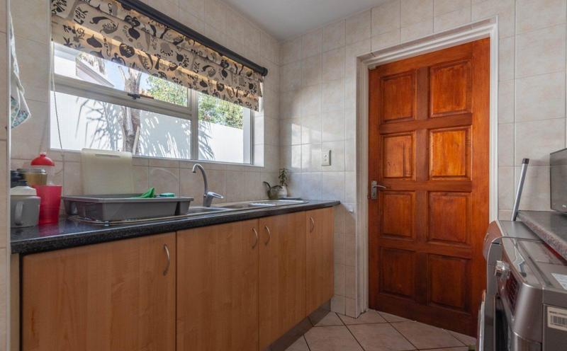 4 Bedroom Property for Sale in Brentwood Gauteng