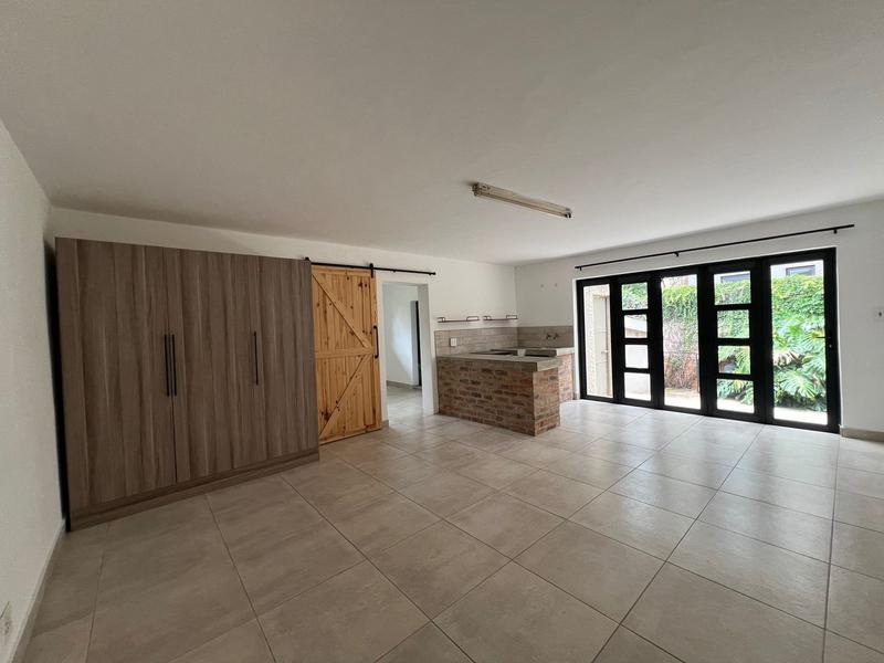 To Let 1 Bedroom Property for Rent in Lynnwood Manor Gauteng