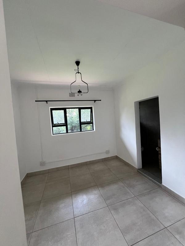 To Let 1 Bedroom Property for Rent in Lynnwood Manor Gauteng