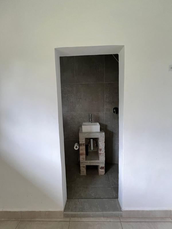 To Let 1 Bedroom Property for Rent in Lynnwood Manor Gauteng