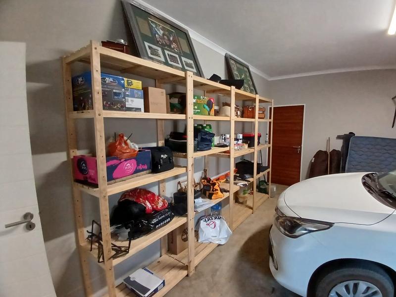 3 Bedroom Property for Sale in Silver Lakes Gauteng