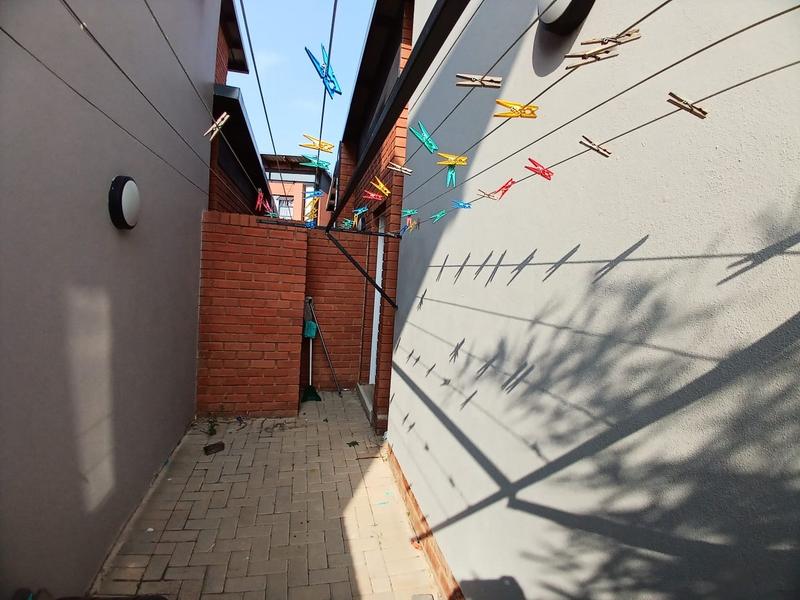 3 Bedroom Property for Sale in Silver Lakes Gauteng