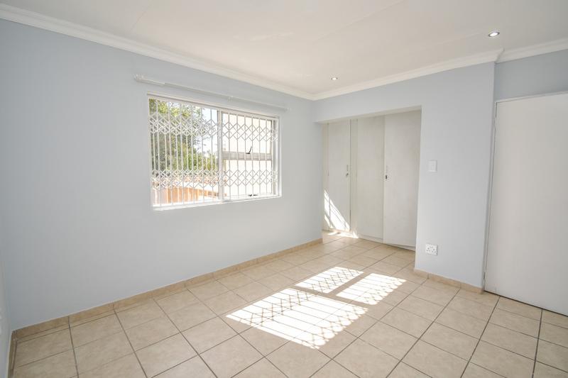 4 Bedroom Property for Sale in Sunninghill Gauteng
