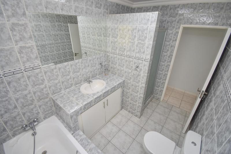 4 Bedroom Property for Sale in Sunninghill Gauteng