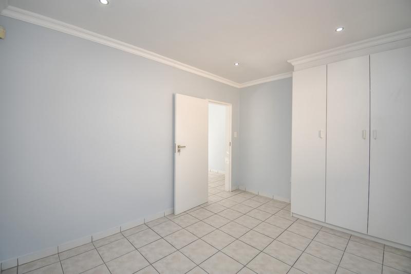 4 Bedroom Property for Sale in Sunninghill Gauteng