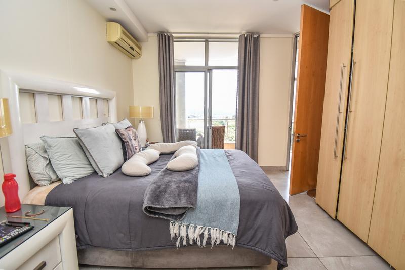 To Let 1 Bedroom Property for Rent in Sandton Central Gauteng