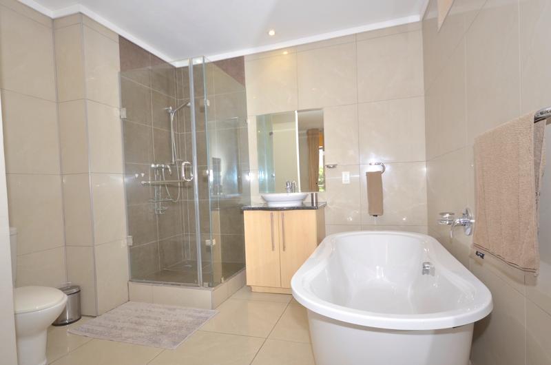 To Let 1 Bedroom Property for Rent in Sandton Central Gauteng