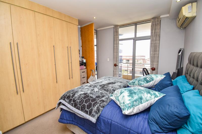 1 Bedroom Property for Sale in Sandown Gauteng