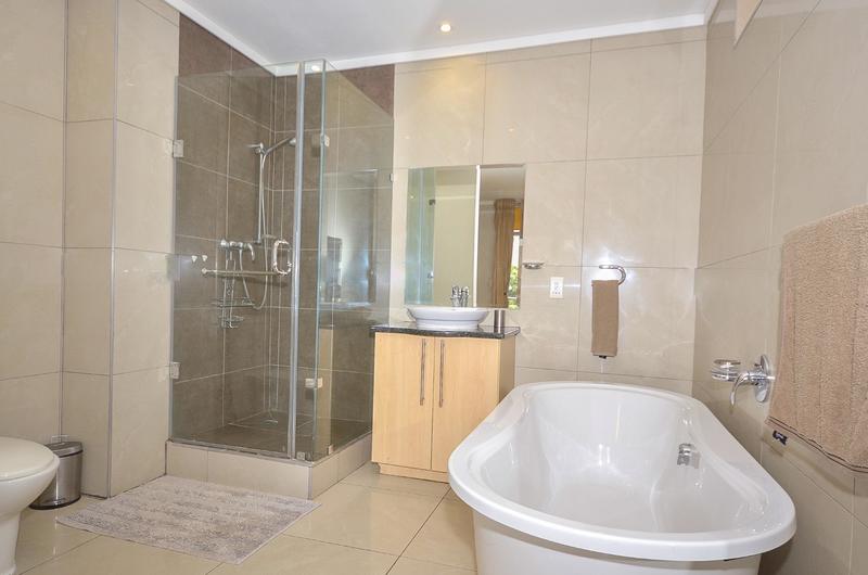 1 Bedroom Property for Sale in Sandown Gauteng
