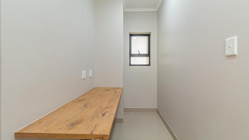 To Let 3 Bedroom Property for Rent in Erasmia Gauteng