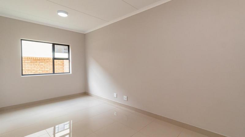 To Let 3 Bedroom Property for Rent in Erasmia Gauteng